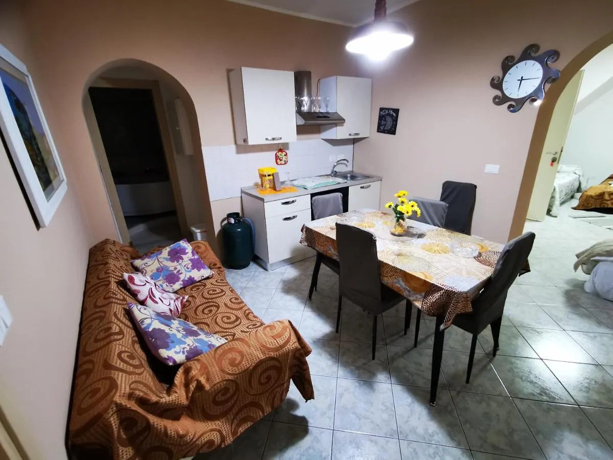 B&B Teatro Politeama House Suite Altea, 0*, Palermo Italy