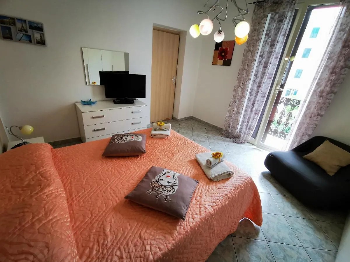 B&B Teatro Politeama House Suite Altea, Apartment Palermo
